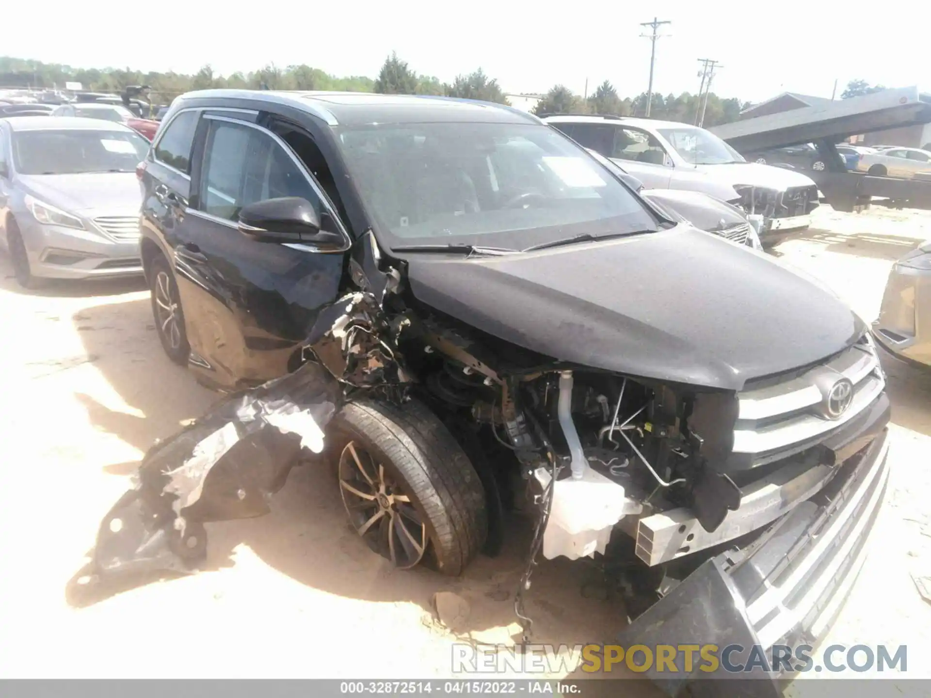 6 Photograph of a damaged car 5TDKZRFH2KS359611 TOYOTA HIGHLANDER 2019