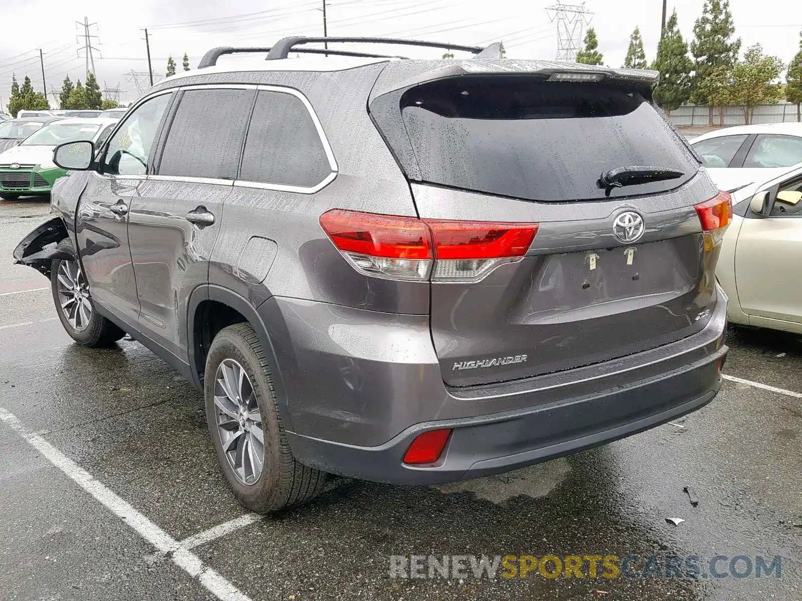 3 Photograph of a damaged car 5TDKZRFH2KS557783 TOYOTA HIGHLANDER 2019