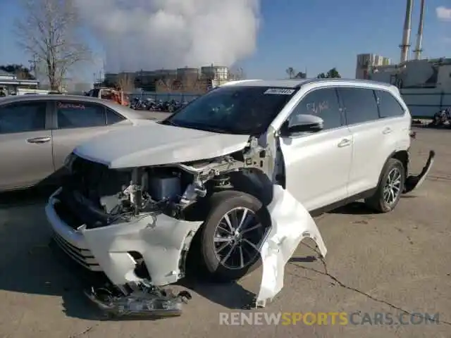 2 Фотография поврежденного автомобиля 5TDKZRFH2KS564863 TOYOTA HIGHLANDER 2019