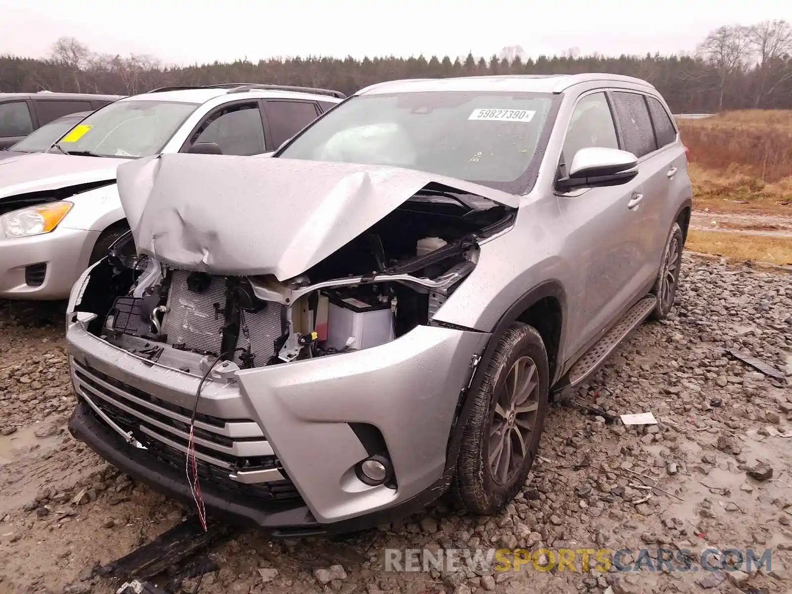 2 Фотография поврежденного автомобиля 5TDKZRFH2KS565625 TOYOTA HIGHLANDER 2019