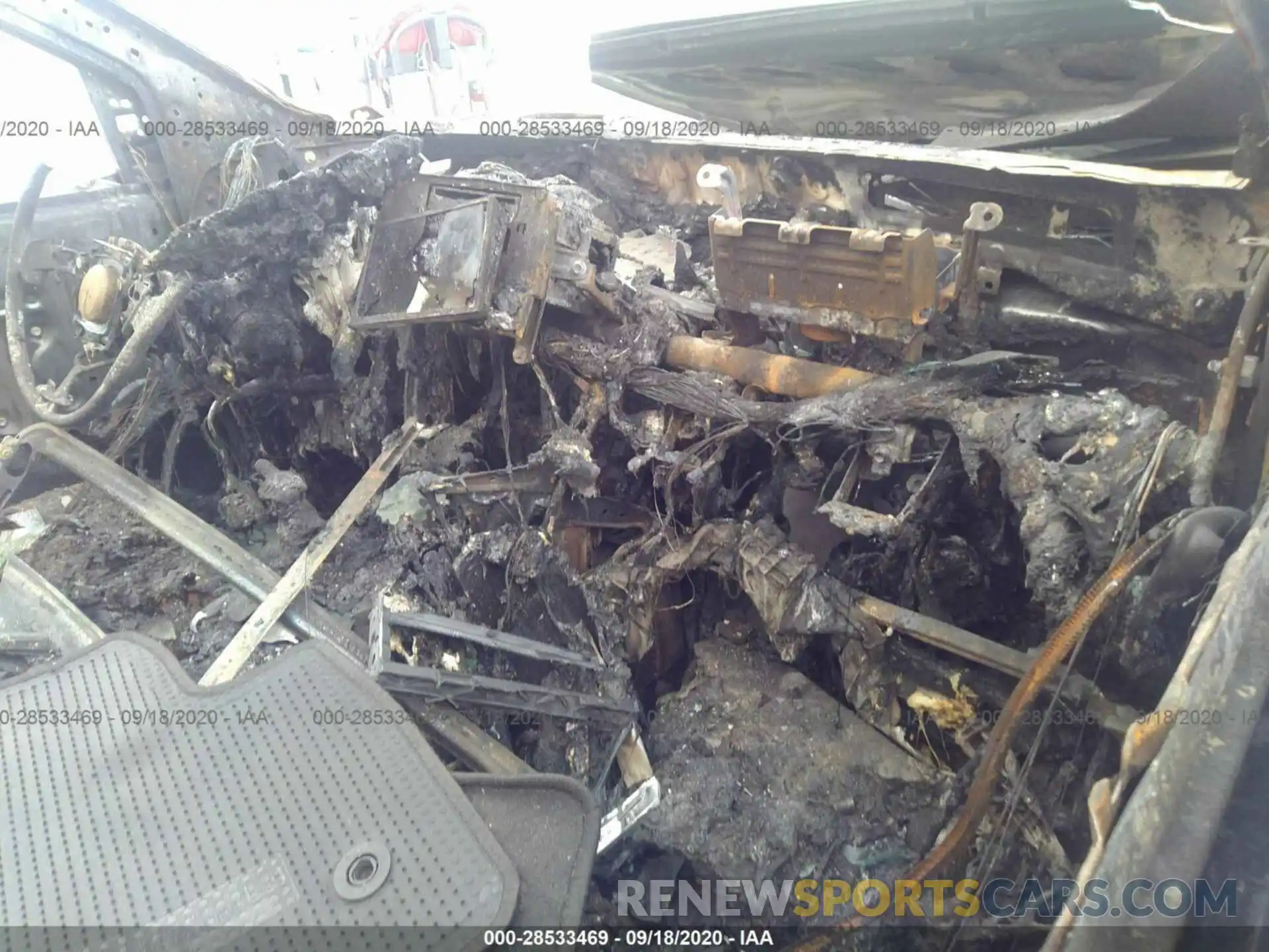 5 Фотография поврежденного автомобиля 5TDKZRFH2KS574812 TOYOTA HIGHLANDER 2019