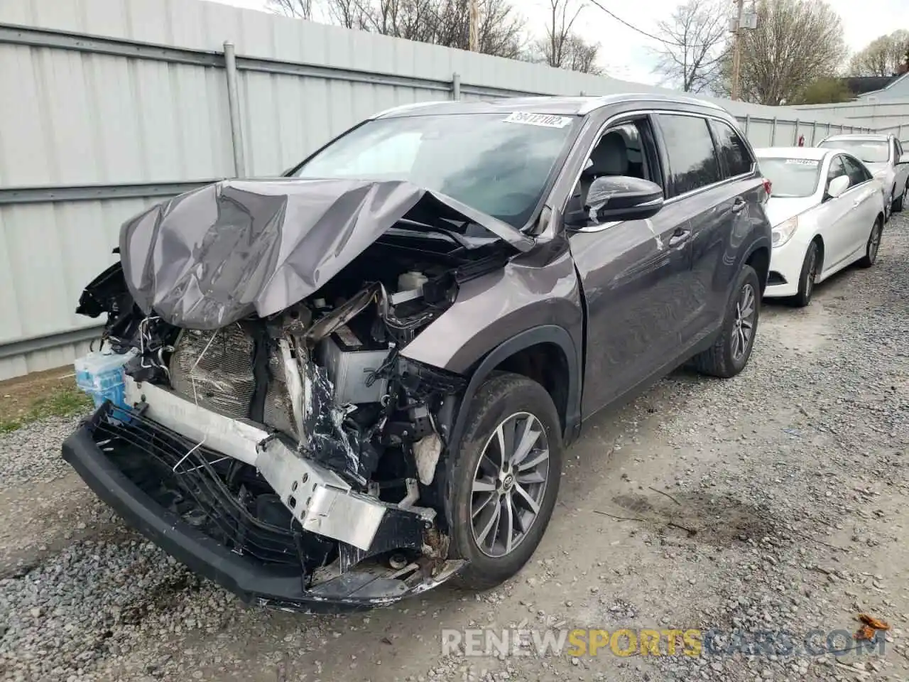 2 Фотография поврежденного автомобиля 5TDKZRFH3KS303855 TOYOTA HIGHLANDER 2019