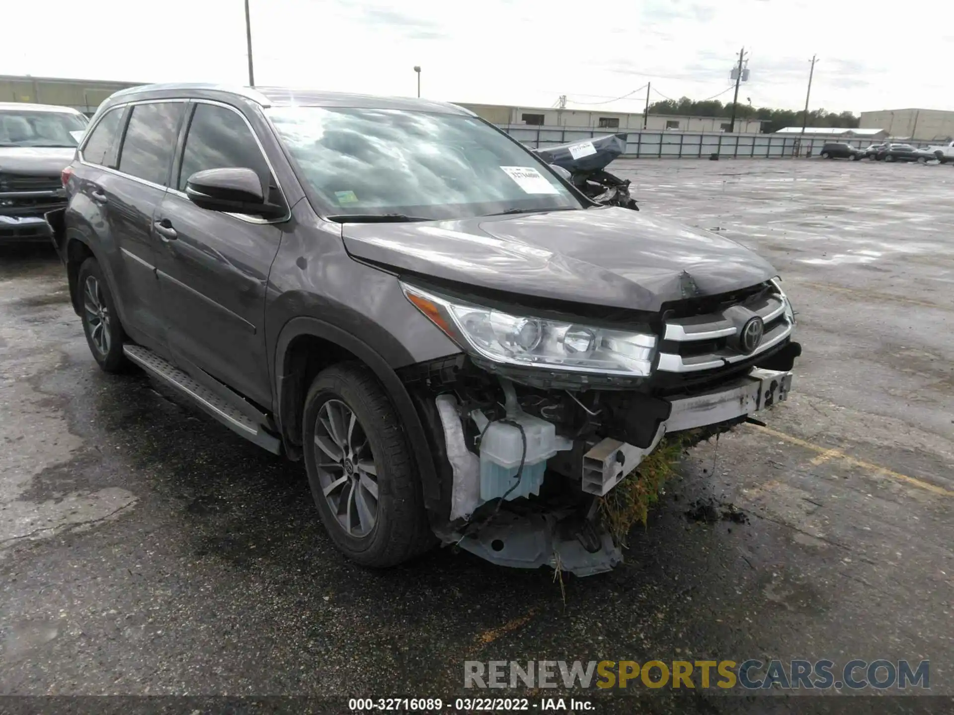 1 Фотография поврежденного автомобиля 5TDKZRFH3KS310028 TOYOTA HIGHLANDER 2019