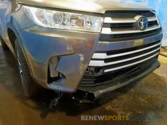 9 Photograph of a damaged car 5TDKZRFH3KS551961 TOYOTA HIGHLANDER 2019