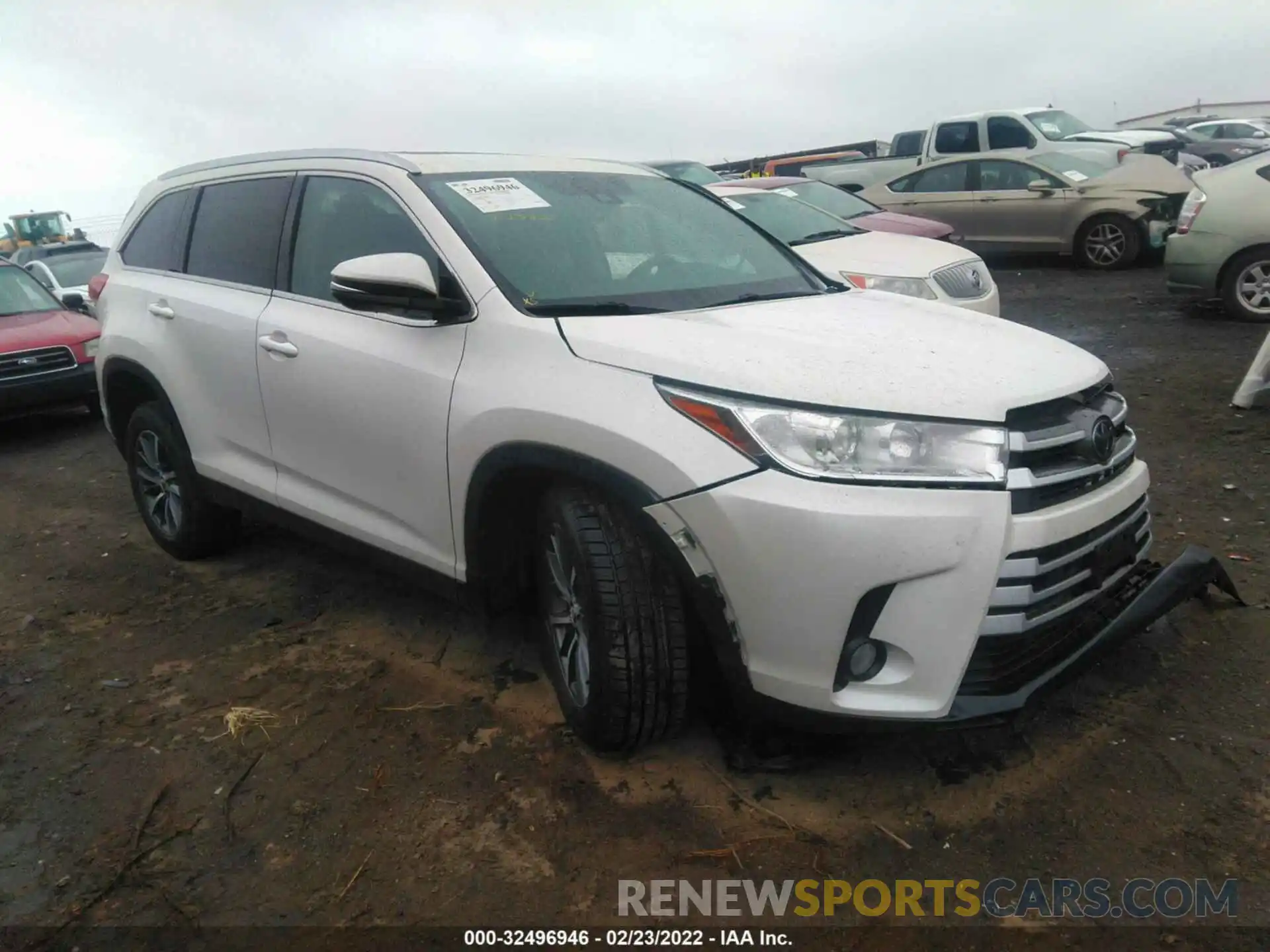 1 Photograph of a damaged car 5TDKZRFH3KS556030 TOYOTA HIGHLANDER 2019