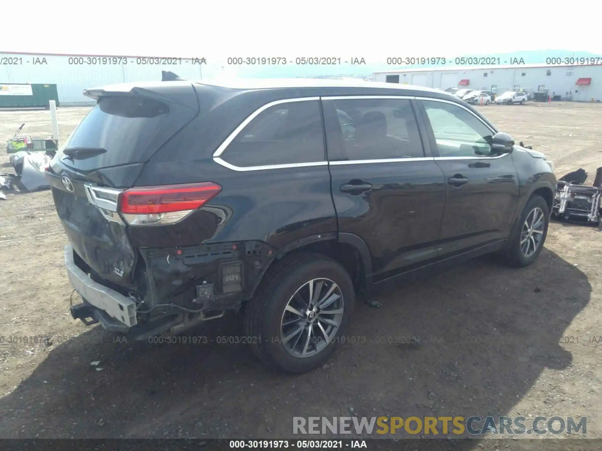 4 Фотография поврежденного автомобиля 5TDKZRFH3KS558148 TOYOTA HIGHLANDER 2019