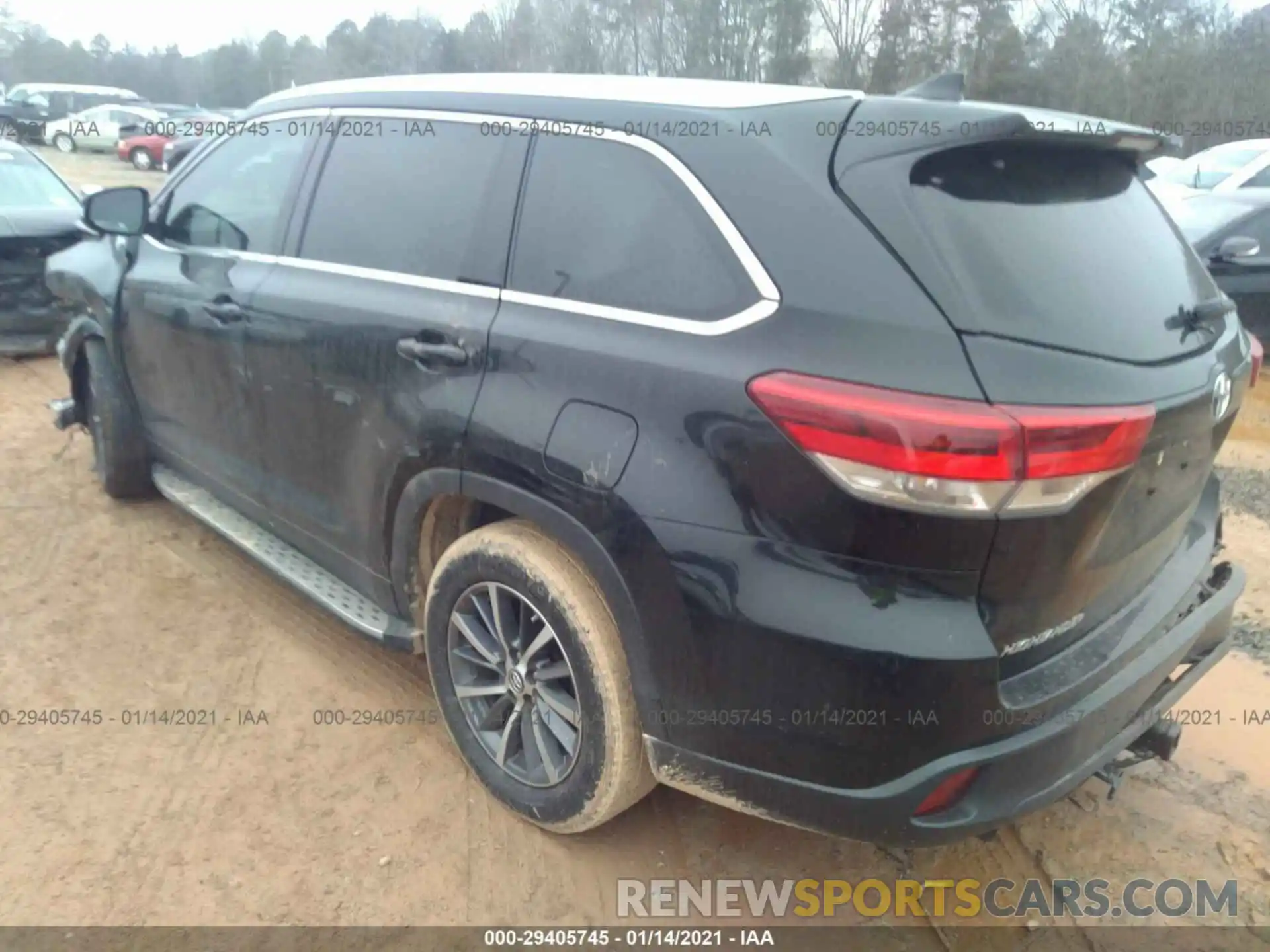 3 Photograph of a damaged car 5TDKZRFH3KS566976 TOYOTA HIGHLANDER 2019