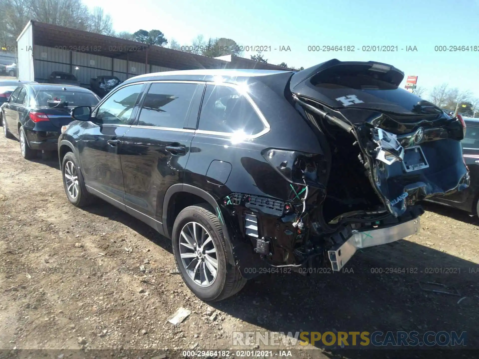 3 Photograph of a damaged car 5TDKZRFH3KS567920 TOYOTA HIGHLANDER 2019