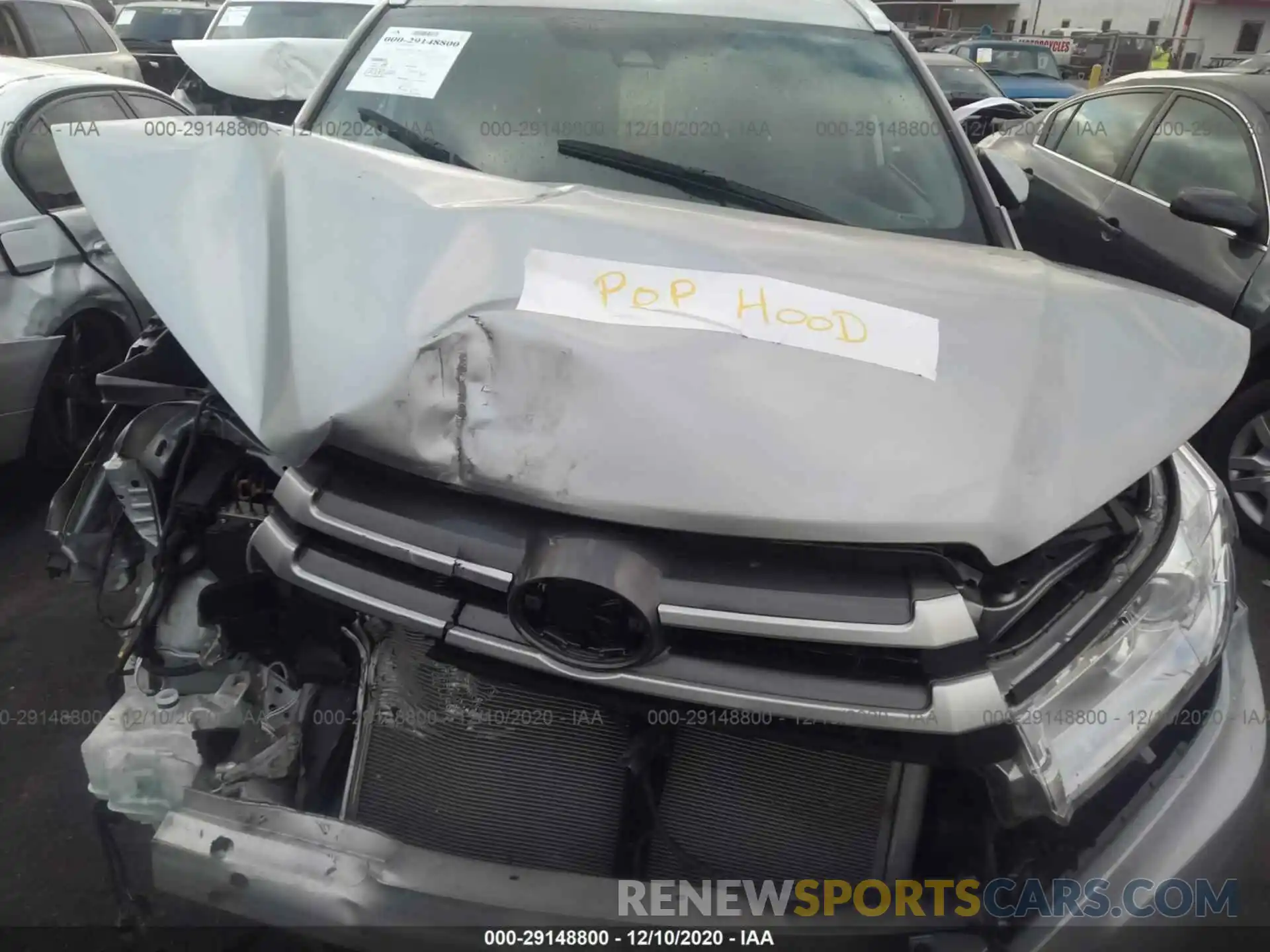 10 Photograph of a damaged car 5TDKZRFH3KS570087 TOYOTA HIGHLANDER 2019