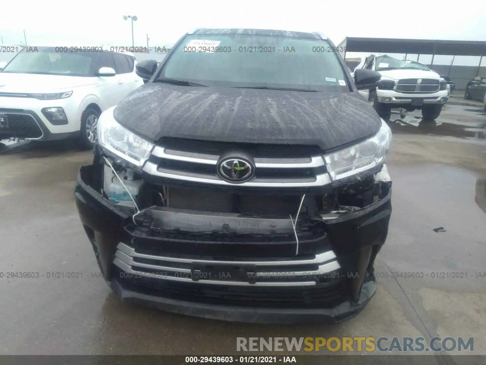 6 Photograph of a damaged car 5TDKZRFH3KS570753 TOYOTA HIGHLANDER 2019