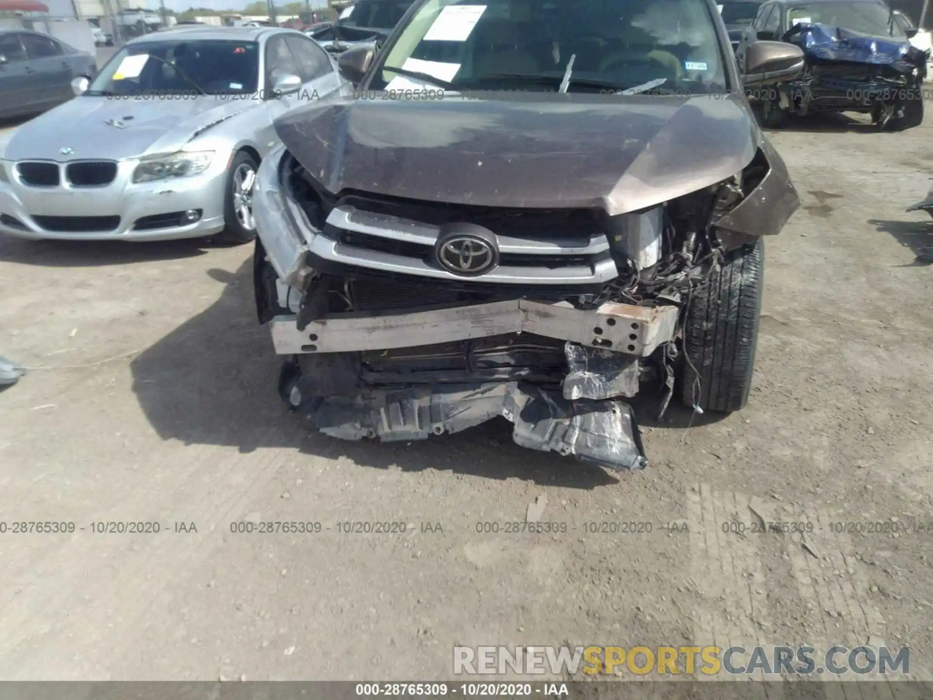 6 Photograph of a damaged car 5TDKZRFH4KS296110 TOYOTA HIGHLANDER 2019