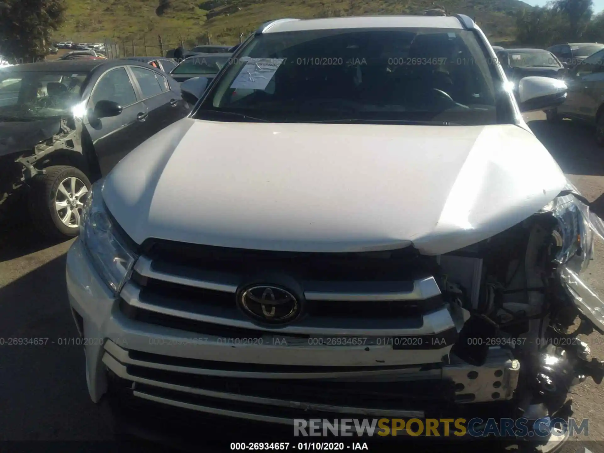 6 Photograph of a damaged car 5TDKZRFH4KS310541 TOYOTA HIGHLANDER 2019