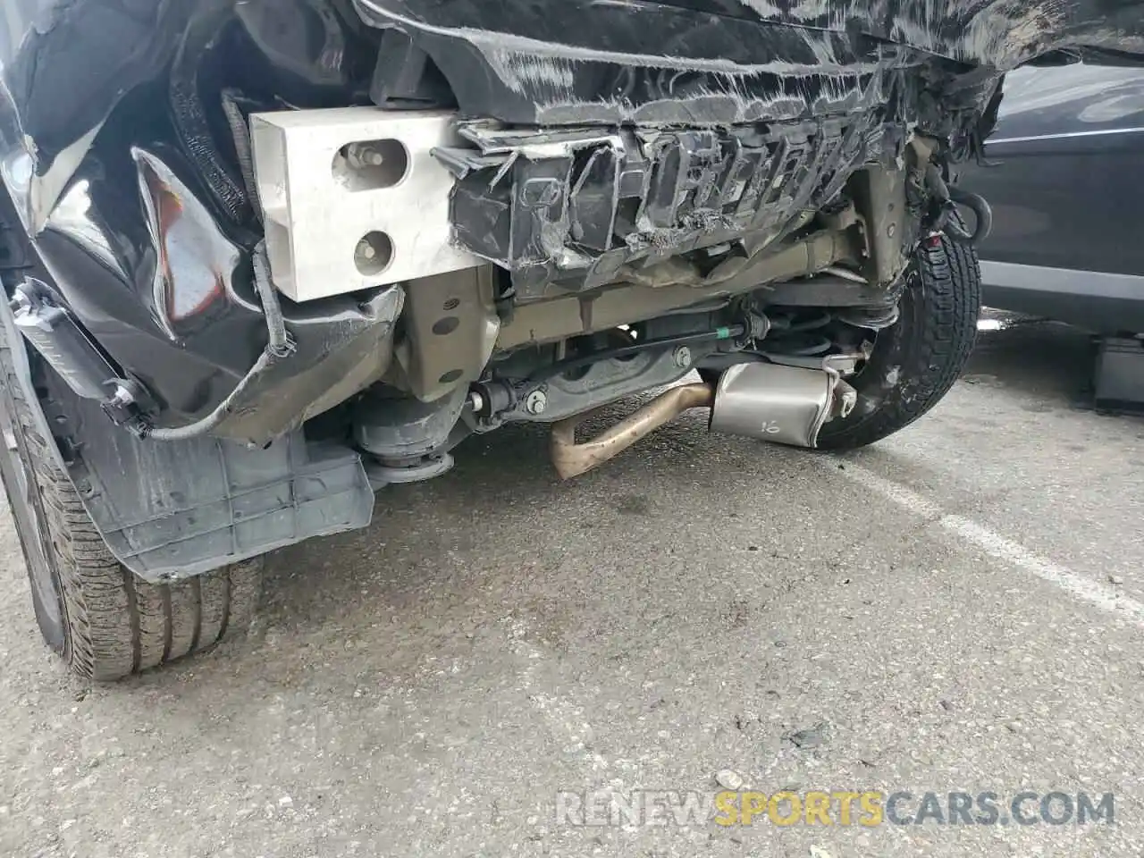 9 Photograph of a damaged car 5TDKZRFH4KS312533 TOYOTA HIGHLANDER 2019