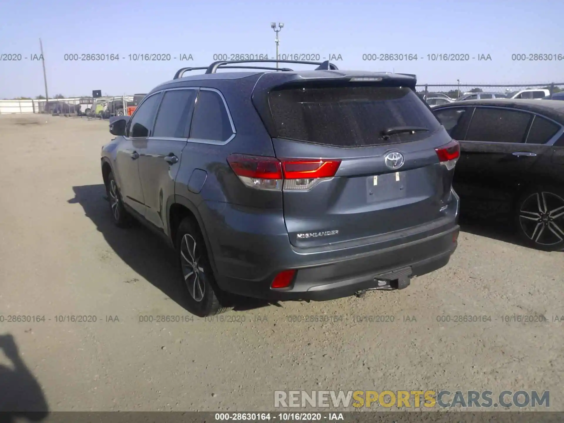 3 Фотография поврежденного автомобиля 5TDKZRFH4KS313522 TOYOTA HIGHLANDER 2019