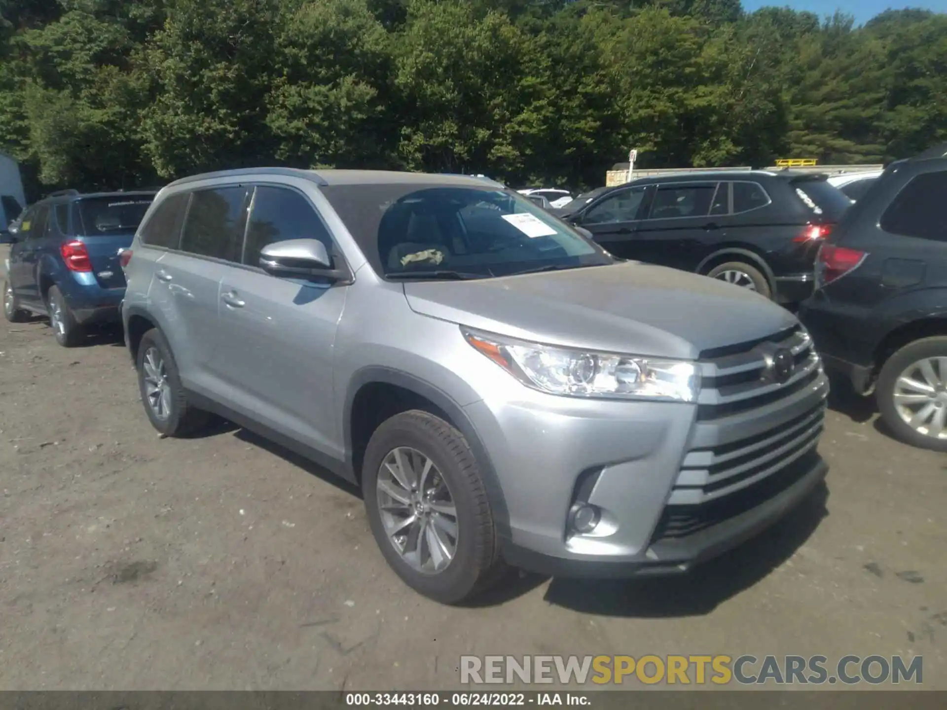 1 Фотография поврежденного автомобиля 5TDKZRFH4KS336928 TOYOTA HIGHLANDER 2019