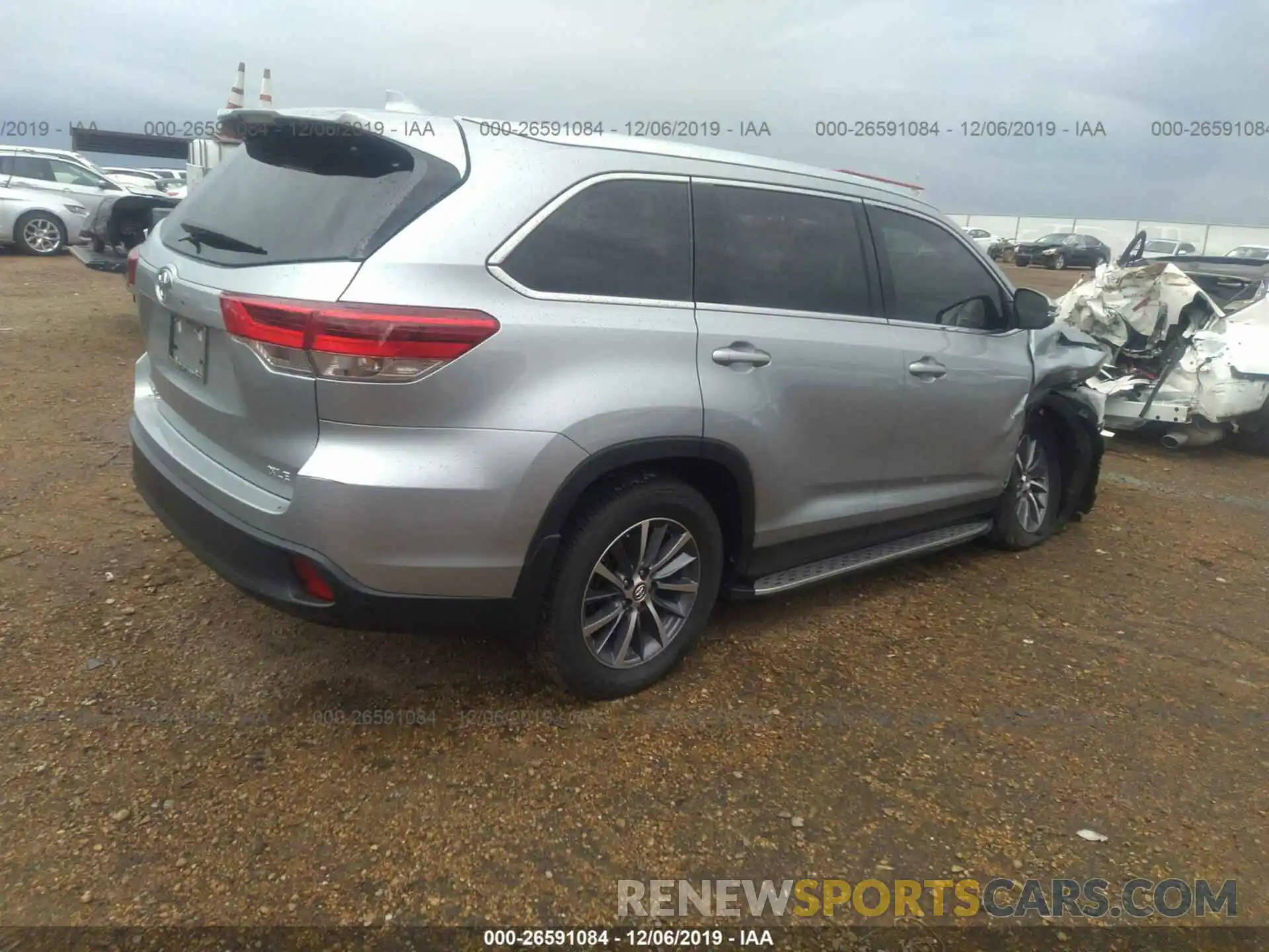 4 Фотография поврежденного автомобиля 5TDKZRFH4KS343989 TOYOTA HIGHLANDER 2019