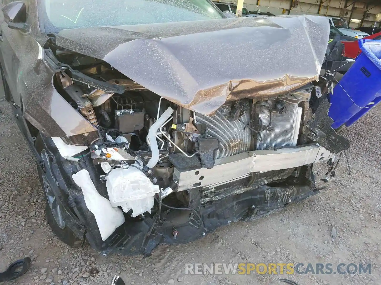 9 Photograph of a damaged car 5TDKZRFH4KS348321 TOYOTA HIGHLANDER 2019