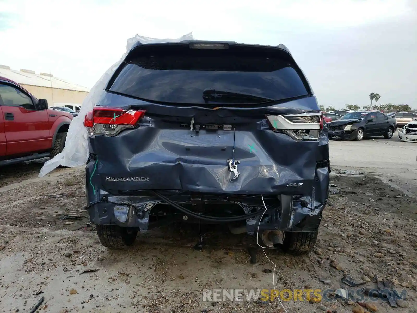 9 Фотография поврежденного автомобиля 5TDKZRFH4KS349890 TOYOTA HIGHLANDER 2019