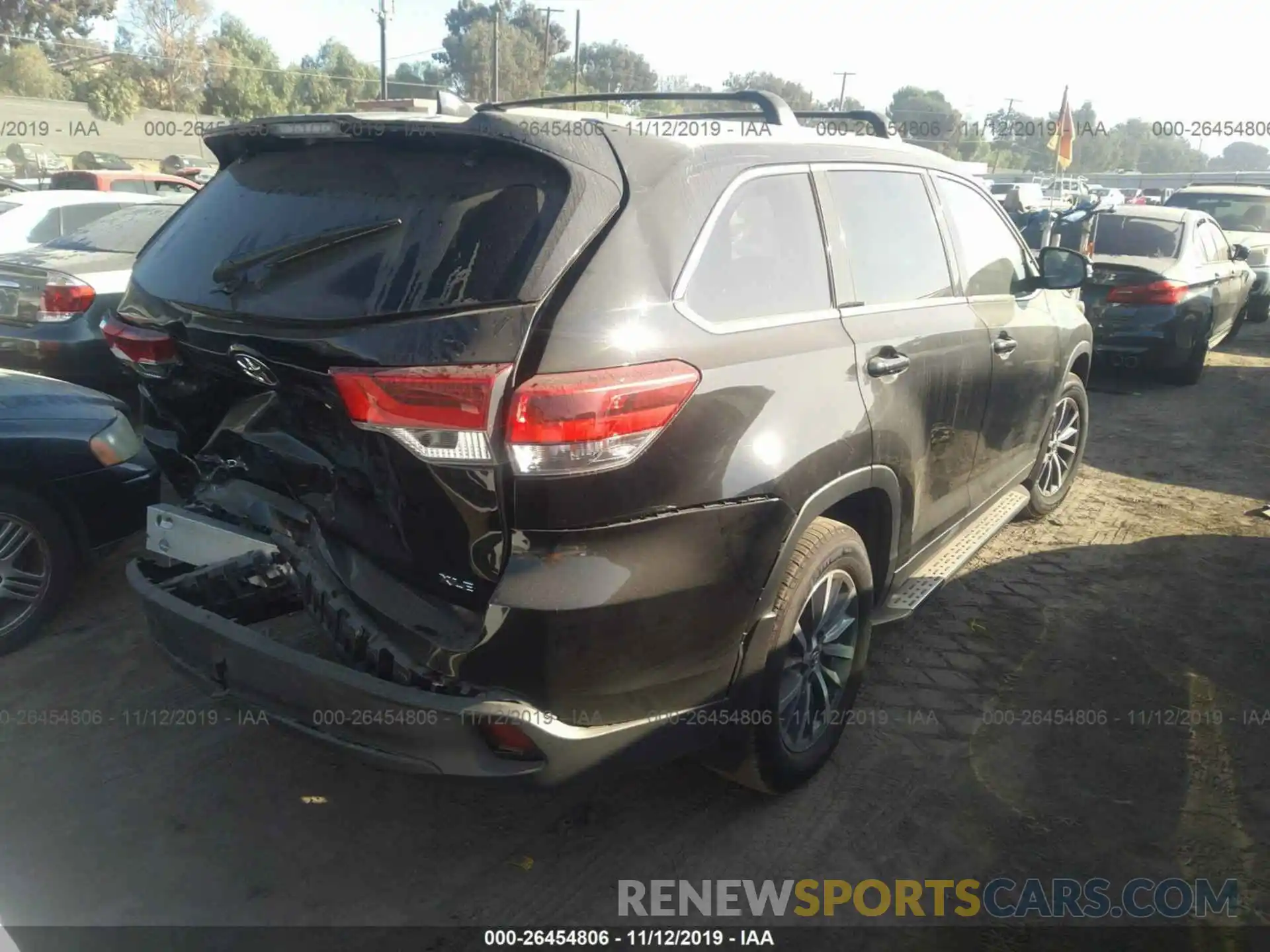 4 Фотография поврежденного автомобиля 5TDKZRFH4KS555887 TOYOTA HIGHLANDER 2019