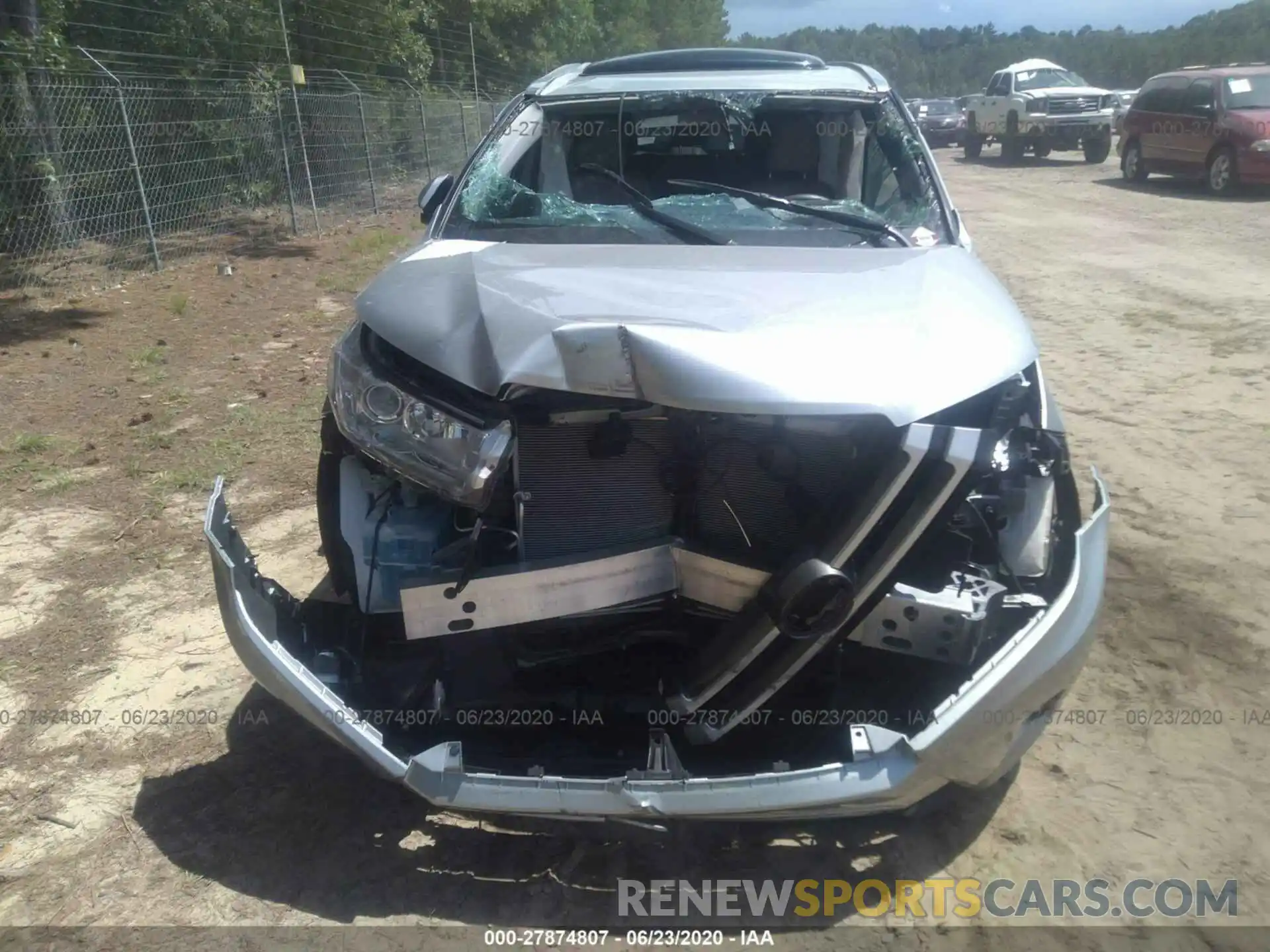 6 Photograph of a damaged car 5TDKZRFH4KS566601 TOYOTA HIGHLANDER 2019
