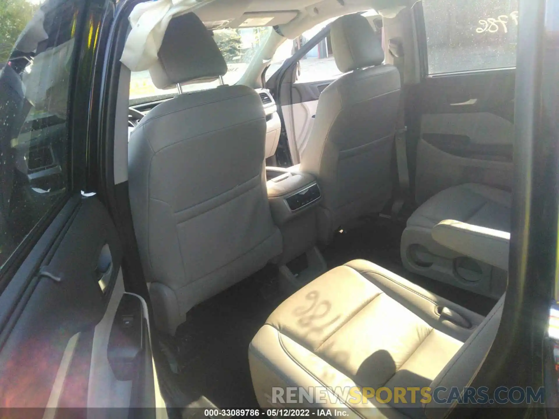 8 Фотография поврежденного автомобиля 5TDKZRFH4KS571474 TOYOTA HIGHLANDER 2019