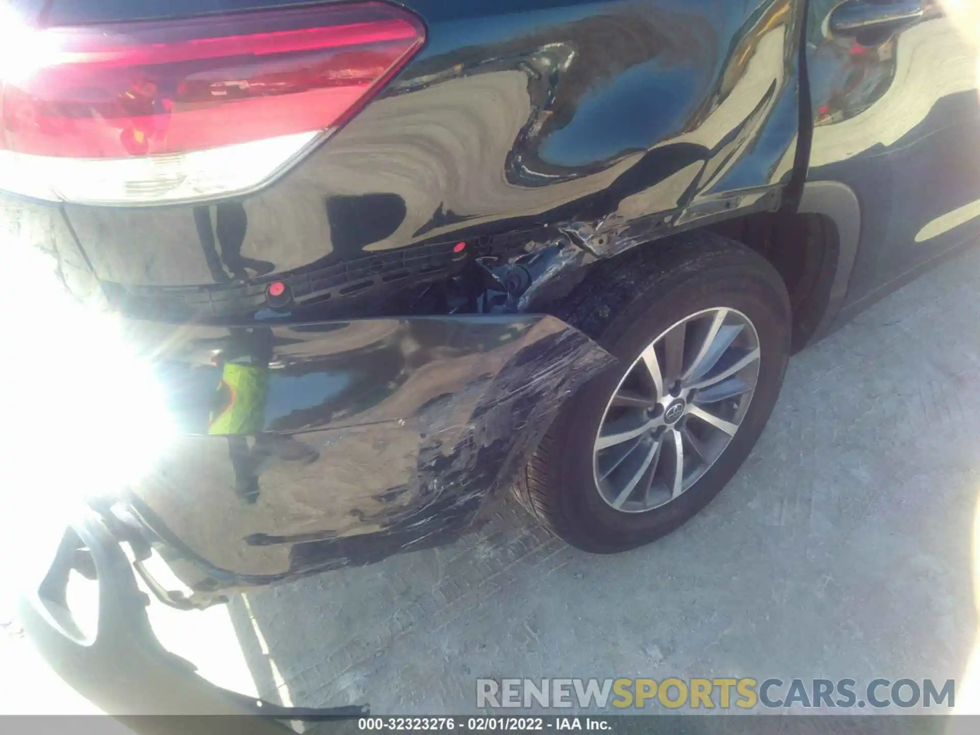 6 Photograph of a damaged car 5TDKZRFH5KS311617 TOYOTA HIGHLANDER 2019