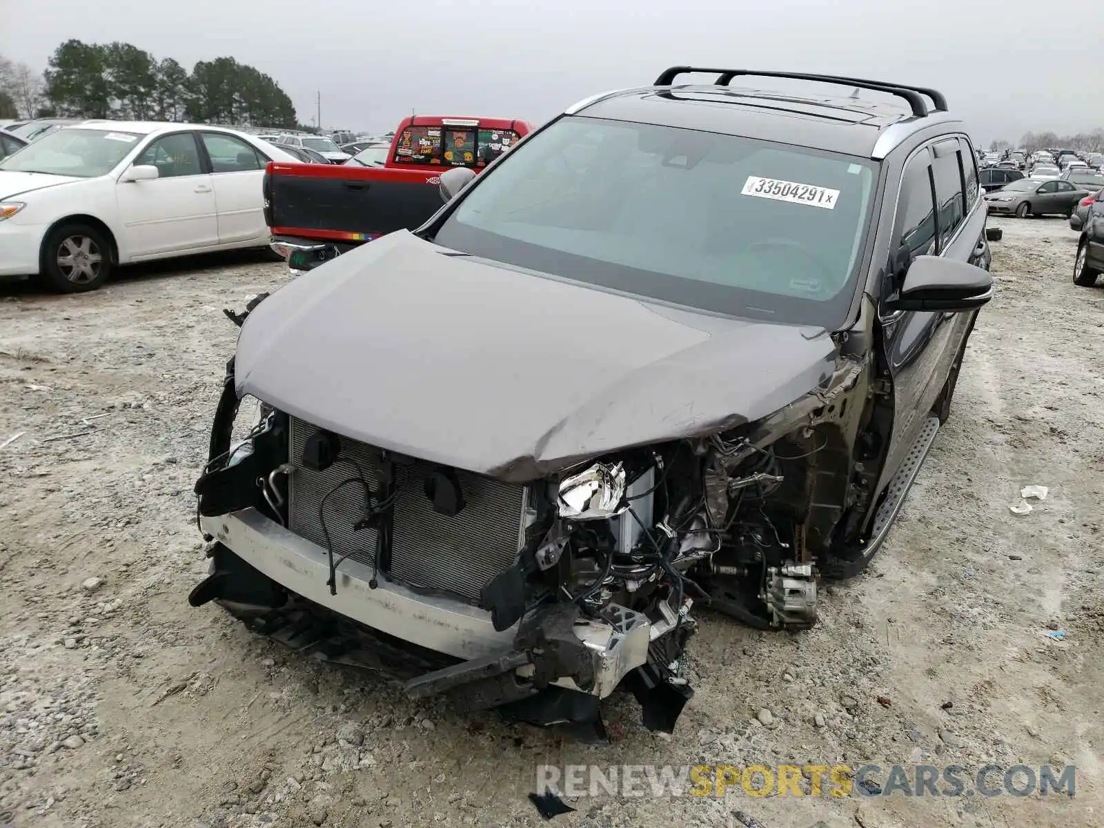 2 Photograph of a damaged car 5TDKZRFH5KS315294 TOYOTA HIGHLANDER 2019