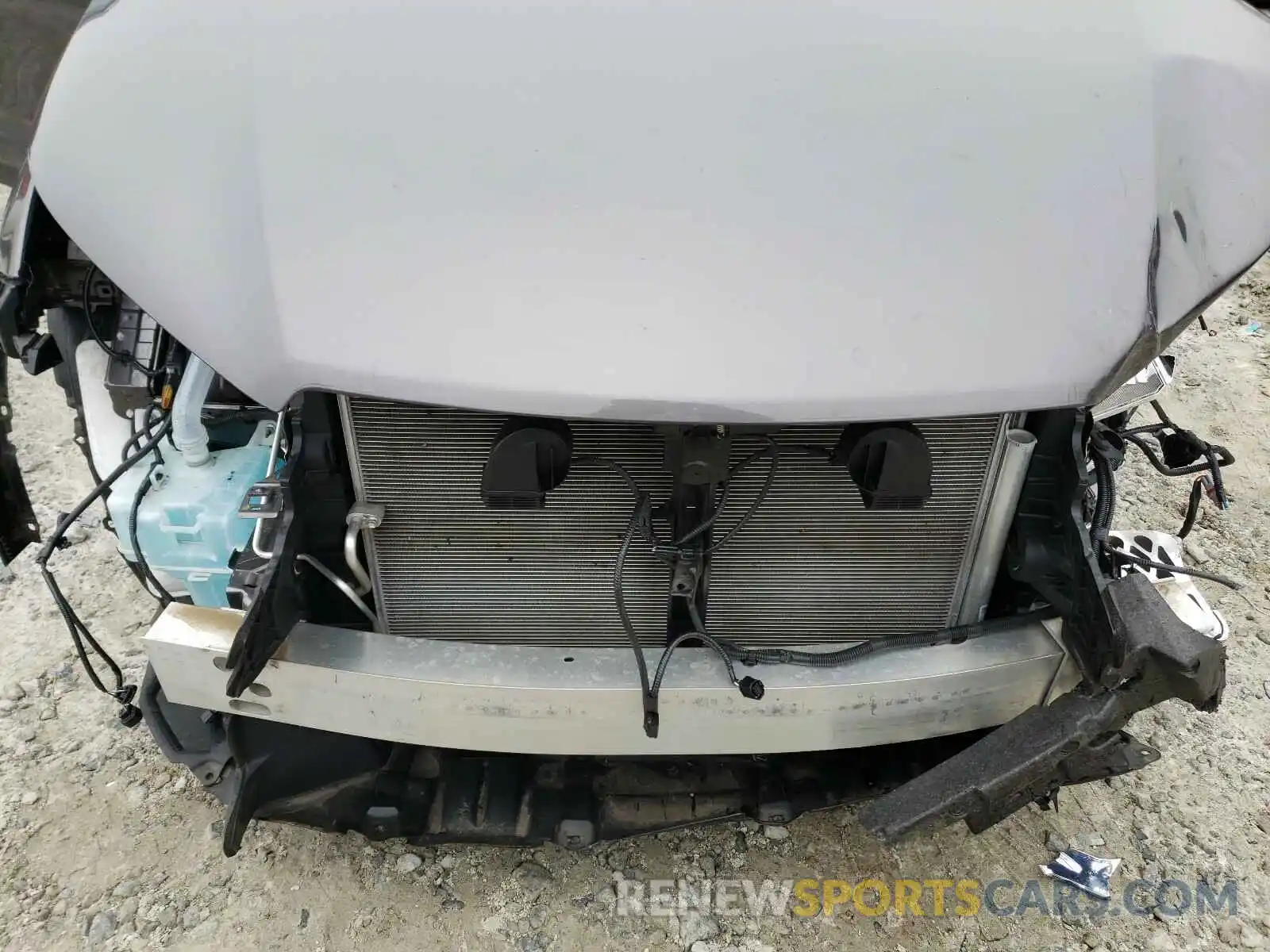 7 Photograph of a damaged car 5TDKZRFH5KS315294 TOYOTA HIGHLANDER 2019