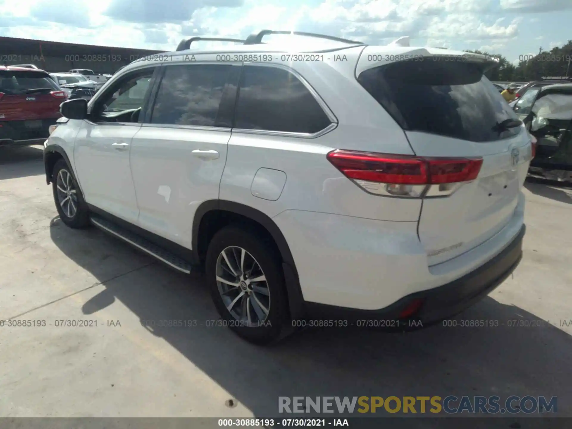 3 Фотография поврежденного автомобиля 5TDKZRFH5KS553064 TOYOTA HIGHLANDER 2019