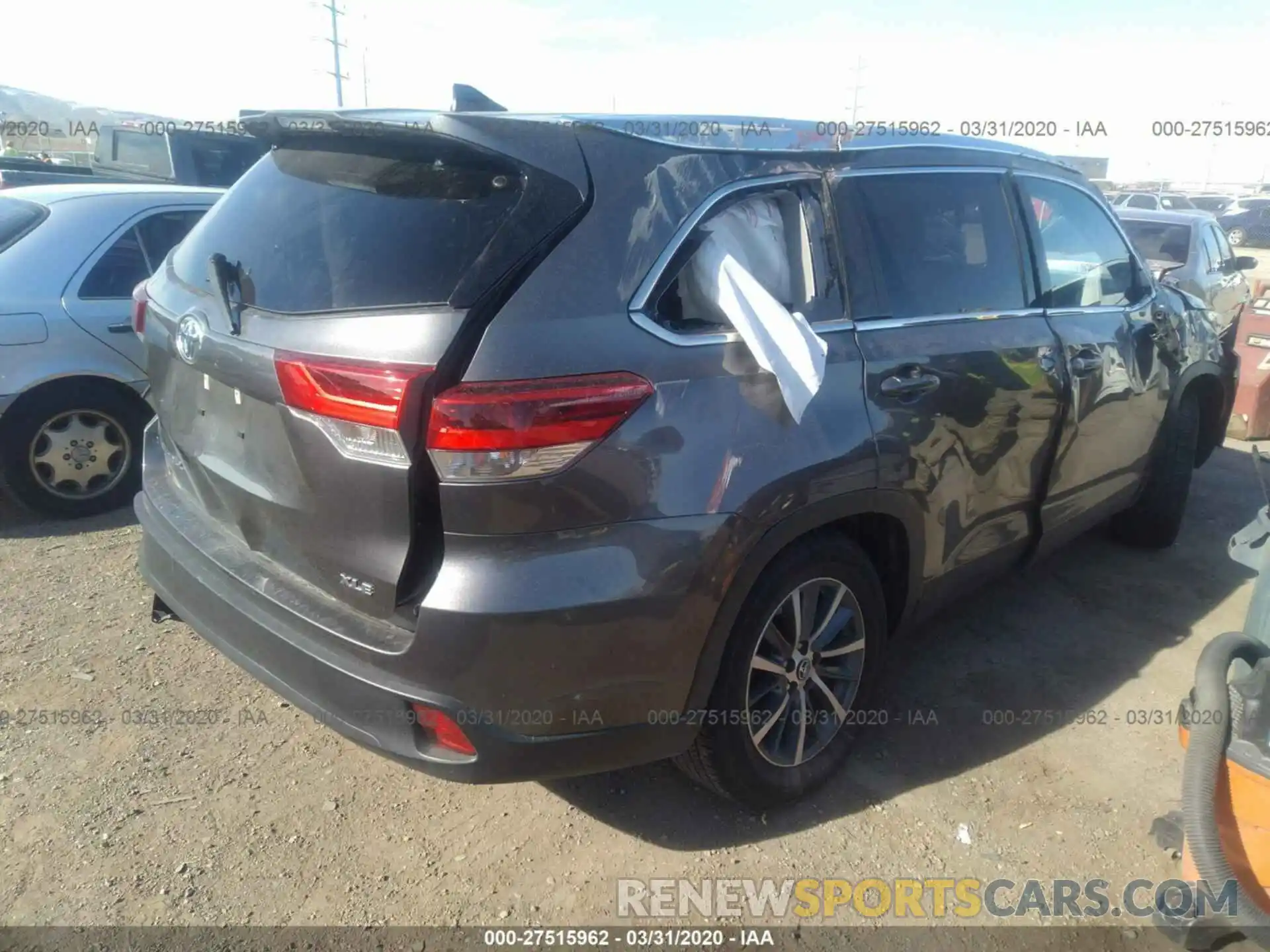 4 Фотография поврежденного автомобиля 5TDKZRFH5KS555378 TOYOTA HIGHLANDER 2019