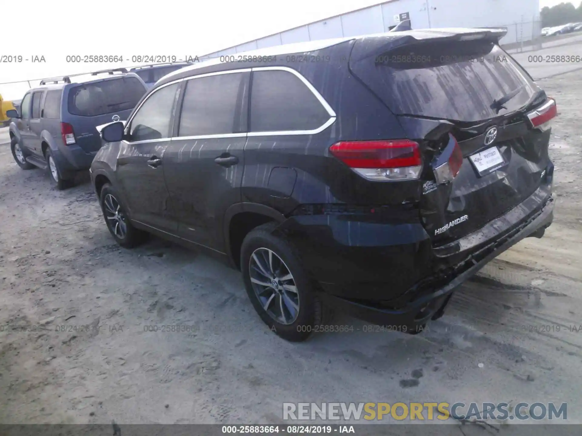 3 Photograph of a damaged car 5TDKZRFH5KS568468 TOYOTA HIGHLANDER 2019