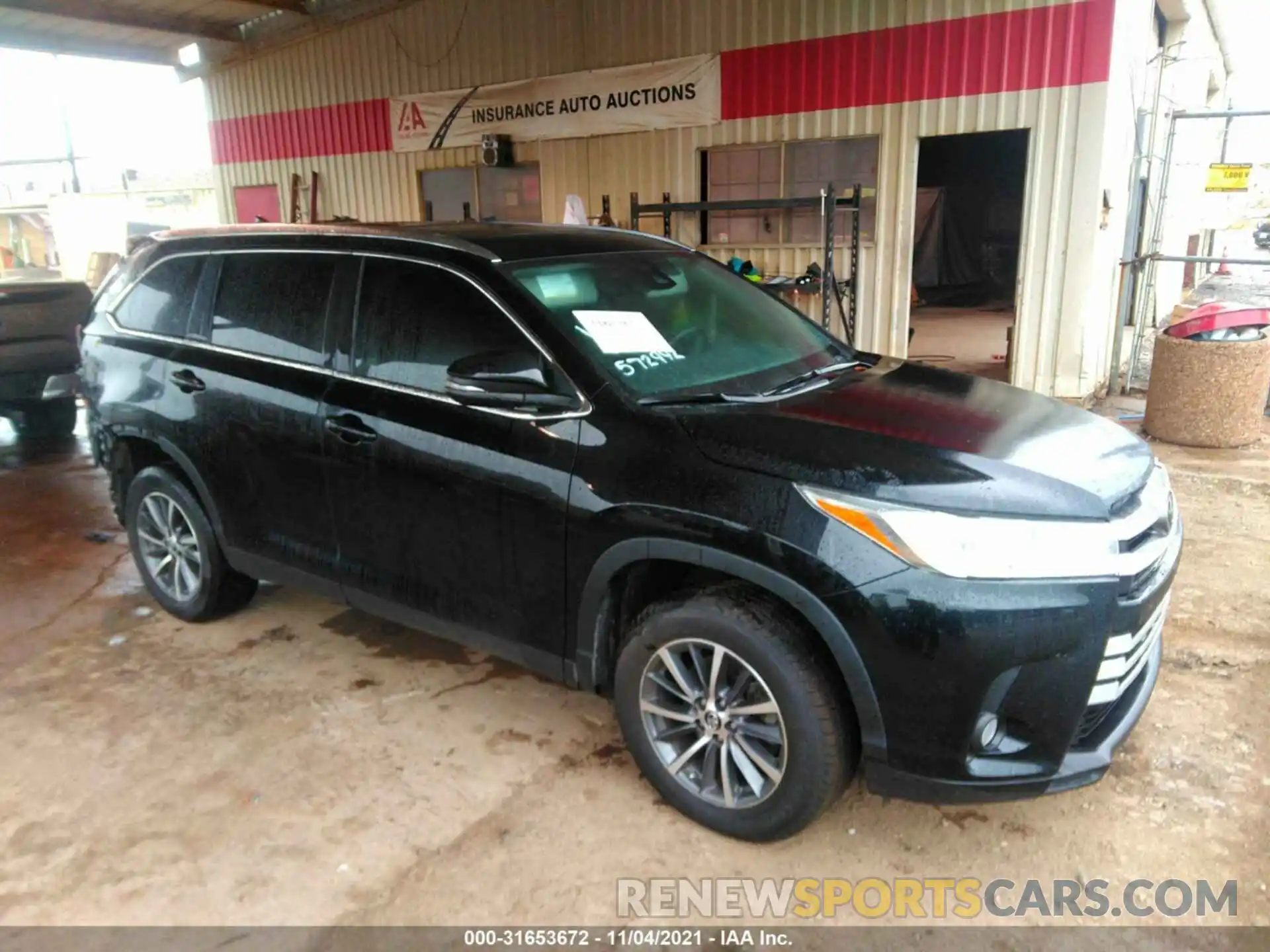 1 Фотография поврежденного автомобиля 5TDKZRFH5KS572942 TOYOTA HIGHLANDER 2019