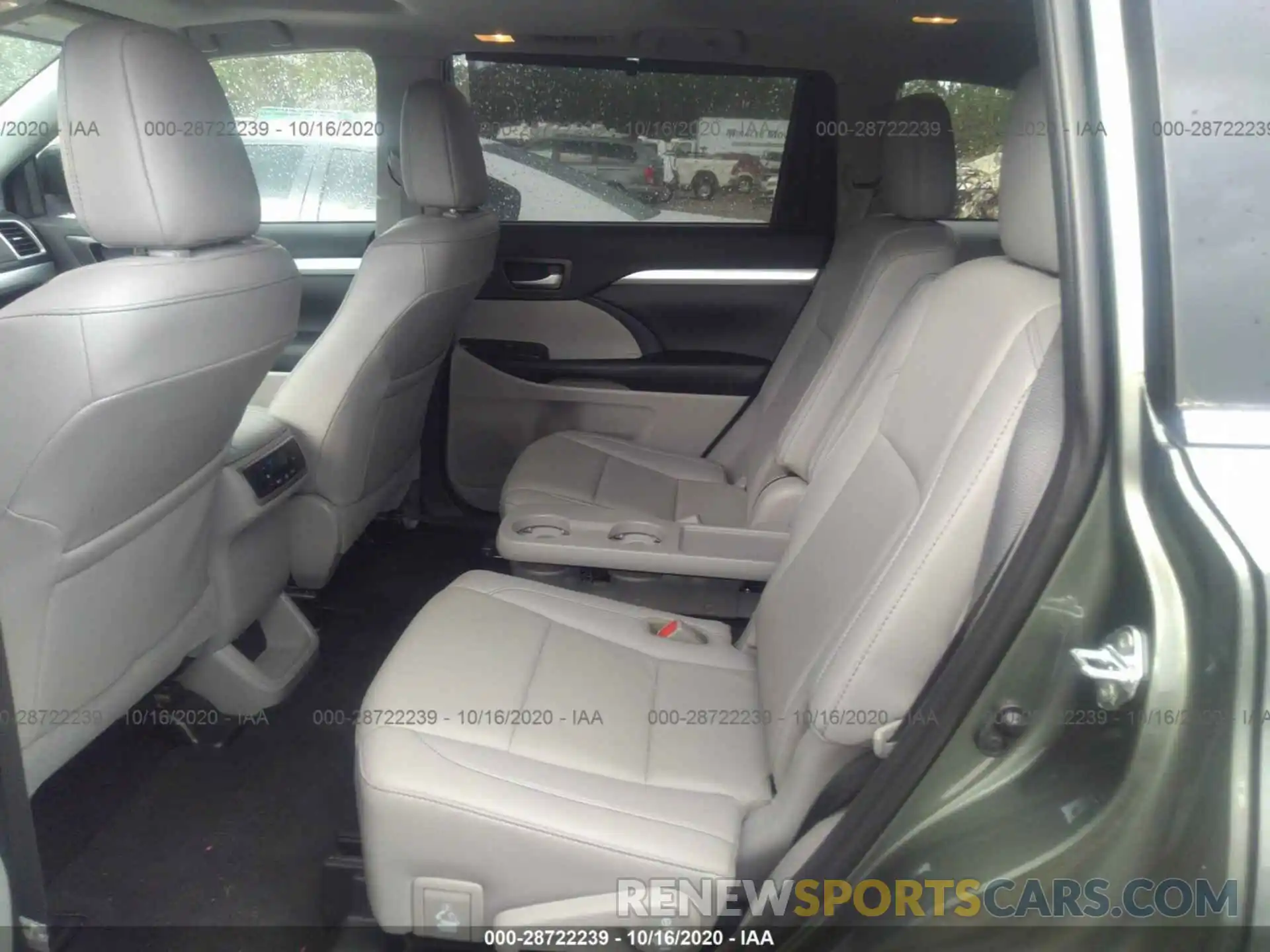 8 Фотография поврежденного автомобиля 5TDKZRFH6KS334730 TOYOTA HIGHLANDER 2019