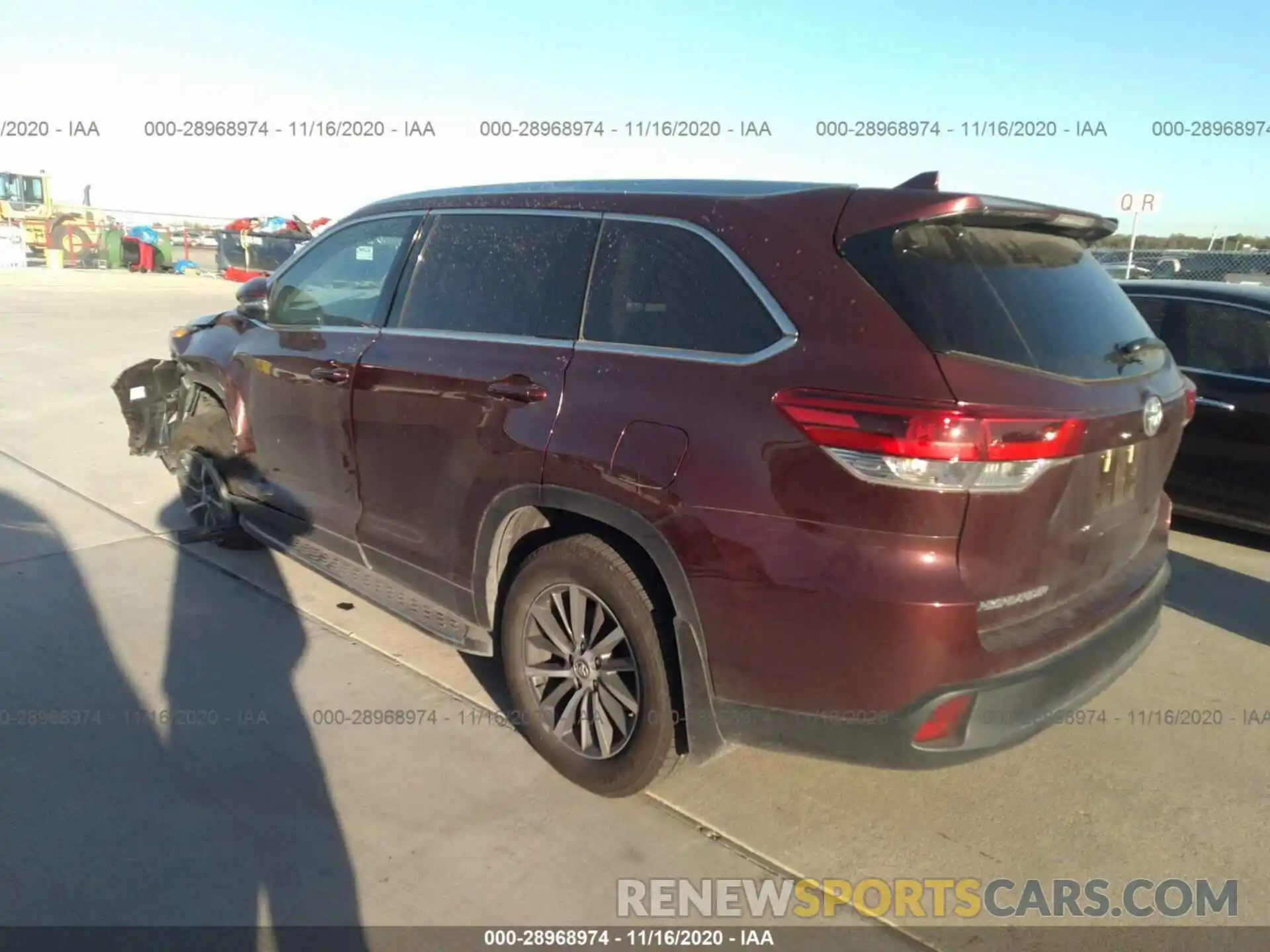 3 Фотография поврежденного автомобиля 5TDKZRFH6KS335344 TOYOTA HIGHLANDER 2019