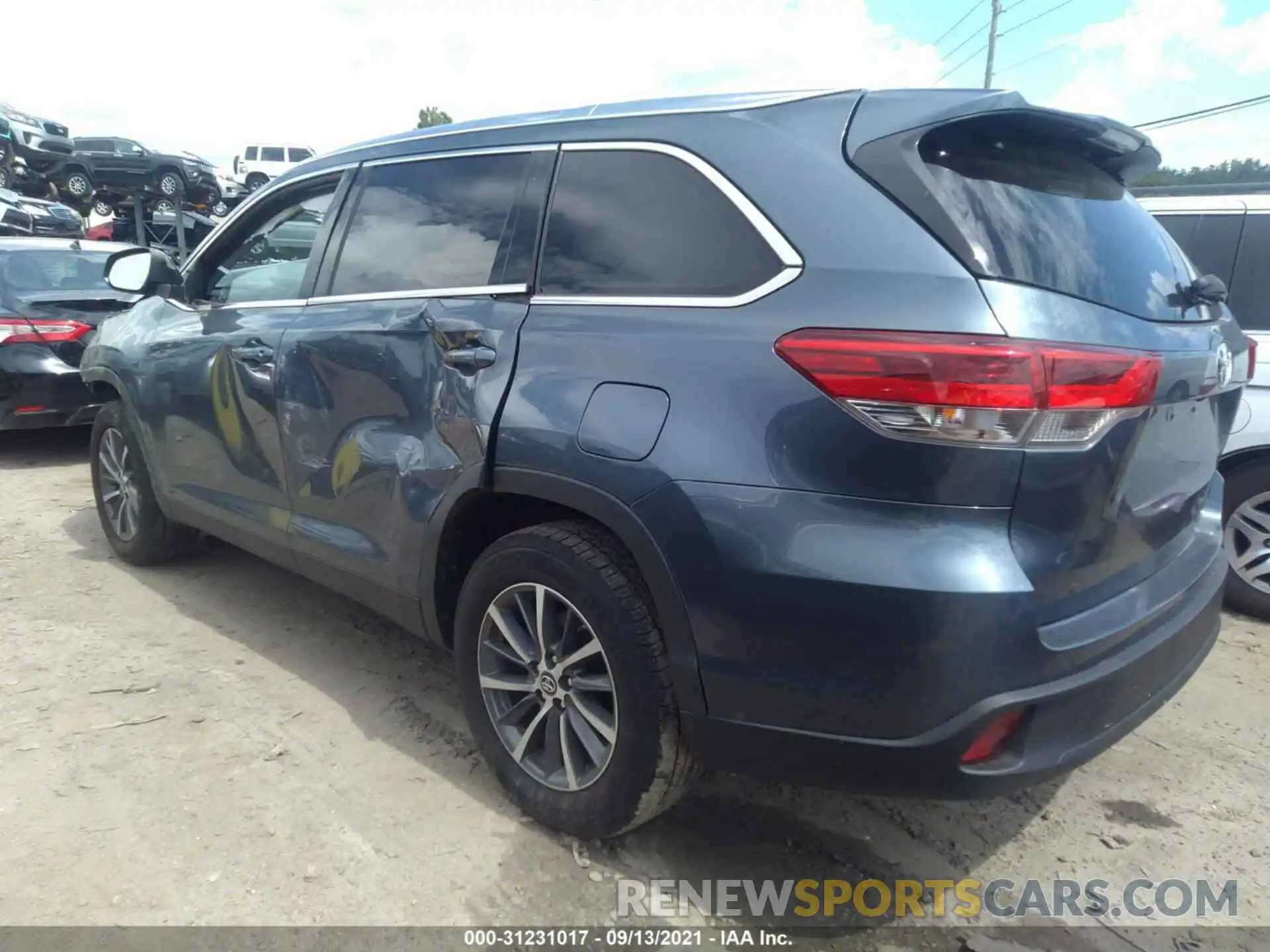 3 Фотография поврежденного автомобиля 5TDKZRFH6KS342603 TOYOTA HIGHLANDER 2019