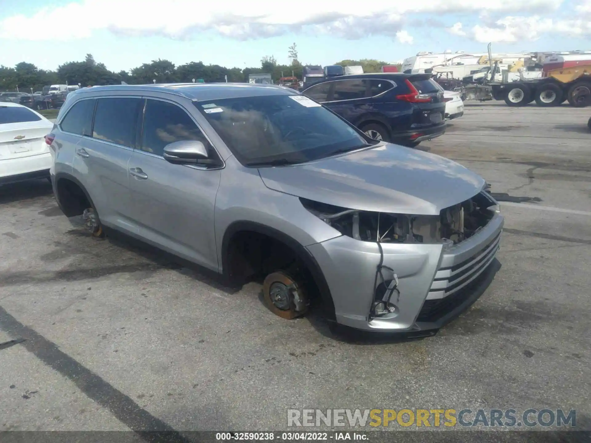 1 Photograph of a damaged car 5TDKZRFH6KS370370 TOYOTA HIGHLANDER 2019