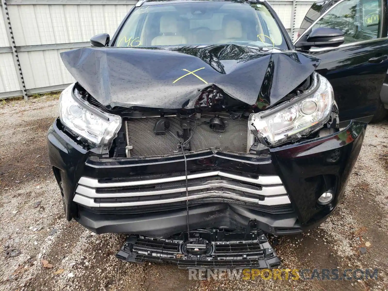 7 Photograph of a damaged car 5TDKZRFH6KS556443 TOYOTA HIGHLANDER 2019