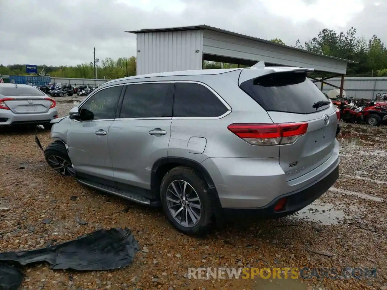 3 Photograph of a damaged car 5TDKZRFH6KS557771 TOYOTA HIGHLANDER 2019