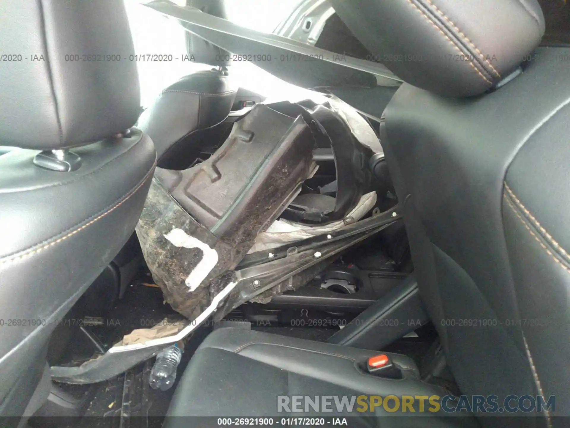 8 Photograph of a damaged car 5TDKZRFH6KS560248 TOYOTA HIGHLANDER 2019