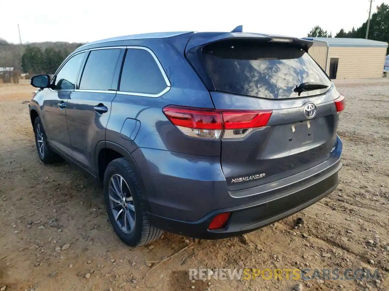 3 Фотография поврежденного автомобиля 5TDKZRFH7KS338835 TOYOTA HIGHLANDER 2019