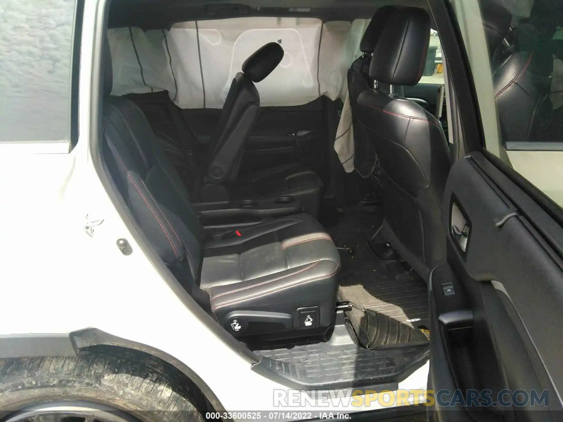 8 Фотография поврежденного автомобиля 5TDKZRFH7KS346983 TOYOTA HIGHLANDER 2019