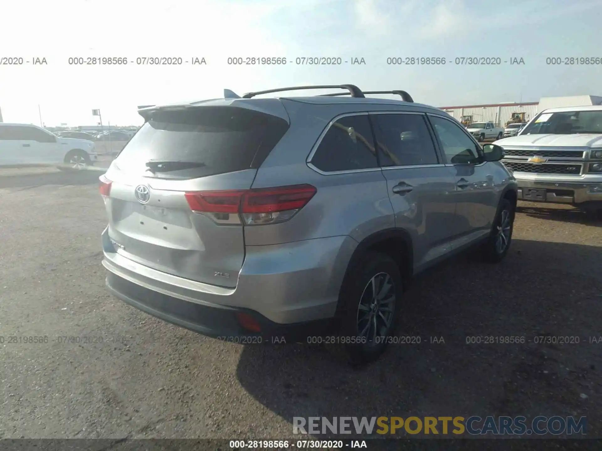 4 Фотография поврежденного автомобиля 5TDKZRFH7KS551607 TOYOTA HIGHLANDER 2019