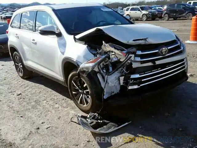 1 Photograph of a damaged car 5TDKZRFH7KS552790 TOYOTA HIGHLANDER 2019