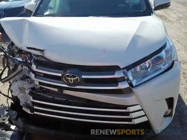 7 Photograph of a damaged car 5TDKZRFH7KS552790 TOYOTA HIGHLANDER 2019