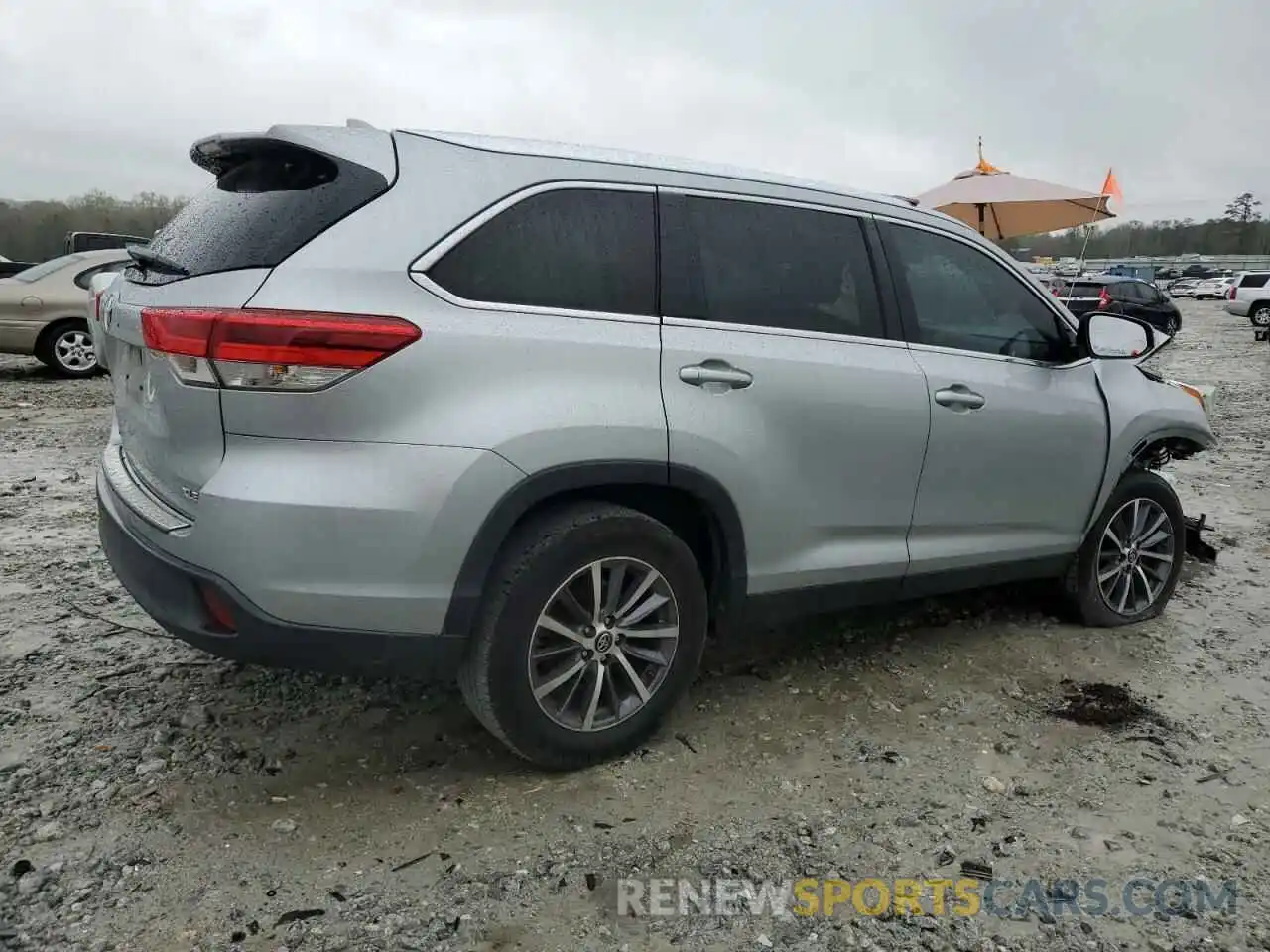 3 Фотография поврежденного автомобиля 5TDKZRFH7KS559108 TOYOTA HIGHLANDER 2019