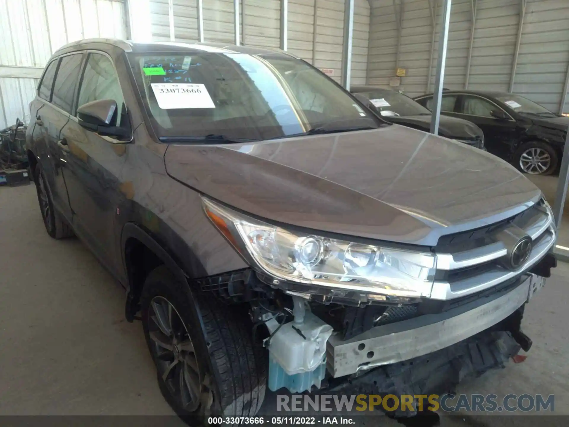 1 Фотография поврежденного автомобиля 5TDKZRFH7KS560114 TOYOTA HIGHLANDER 2019