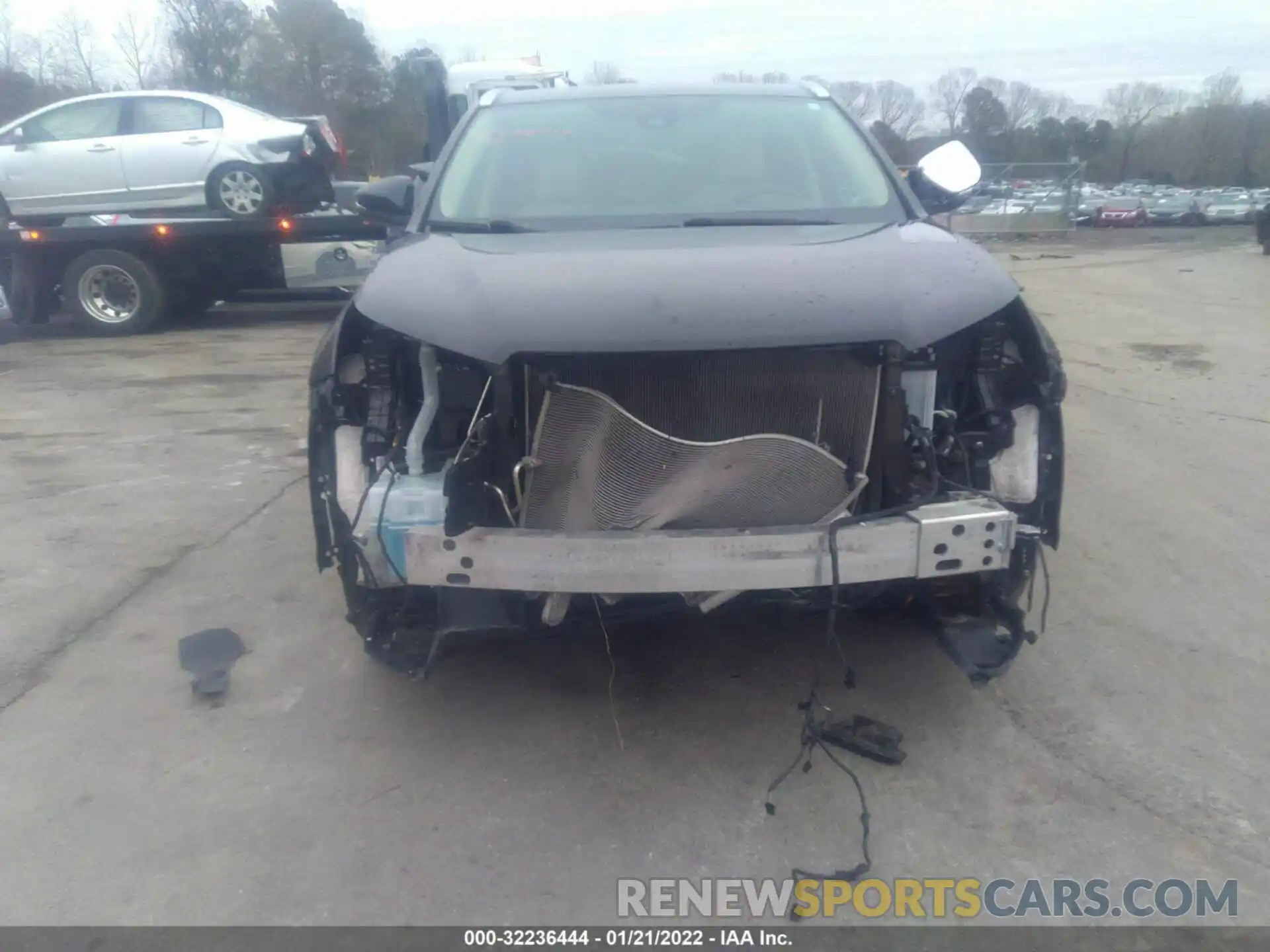 6 Photograph of a damaged car 5TDKZRFH7KS560596 TOYOTA HIGHLANDER 2019