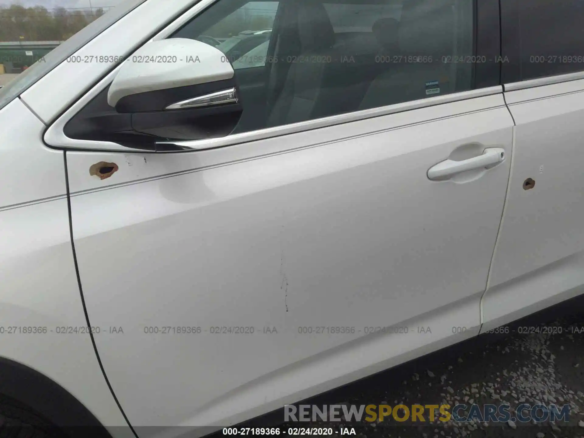 6 Photograph of a damaged car 5TDKZRFH7KS564972 TOYOTA HIGHLANDER 2019