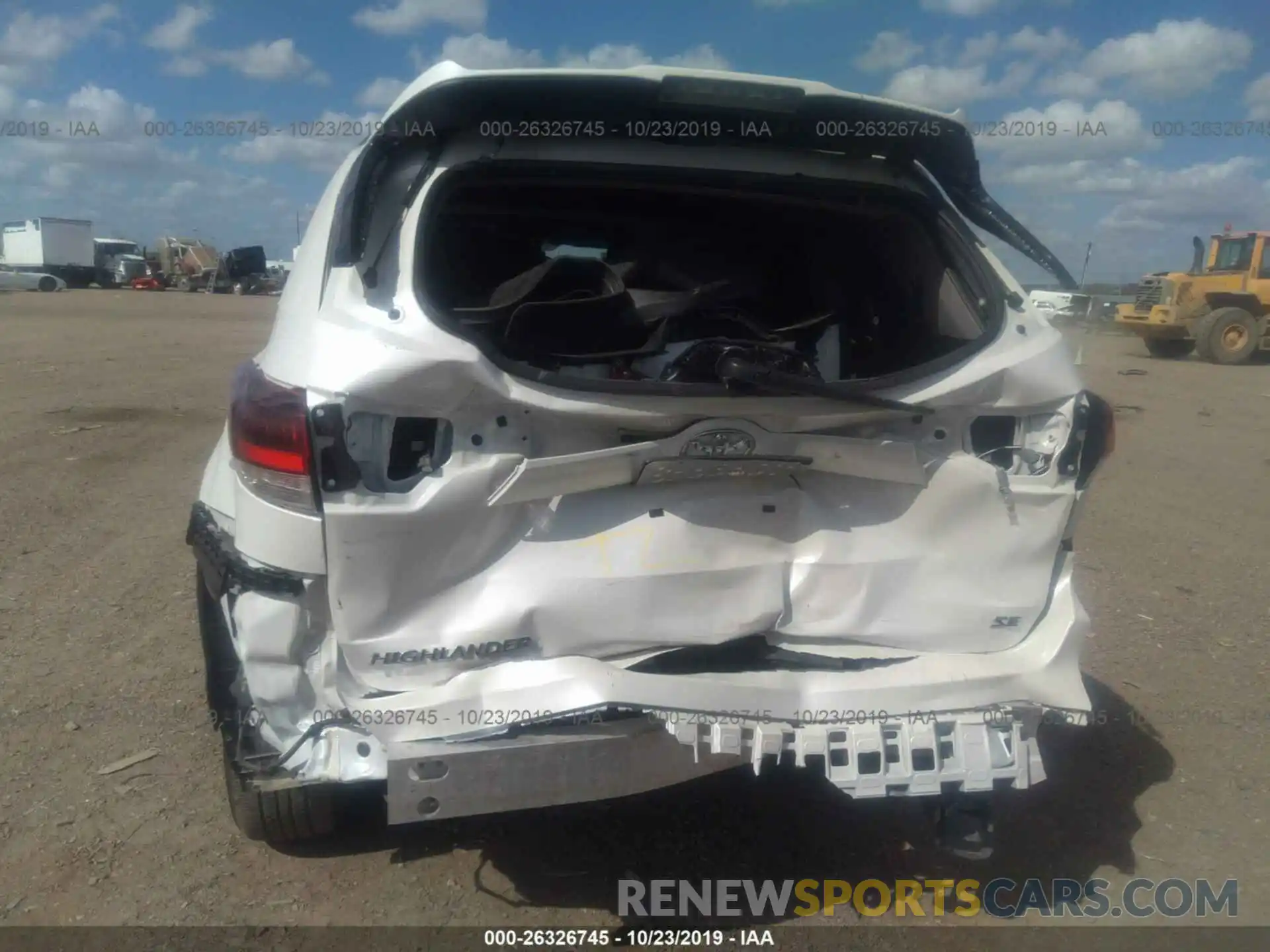 6 Photograph of a damaged car 5TDKZRFH8KS306296 TOYOTA HIGHLANDER 2019