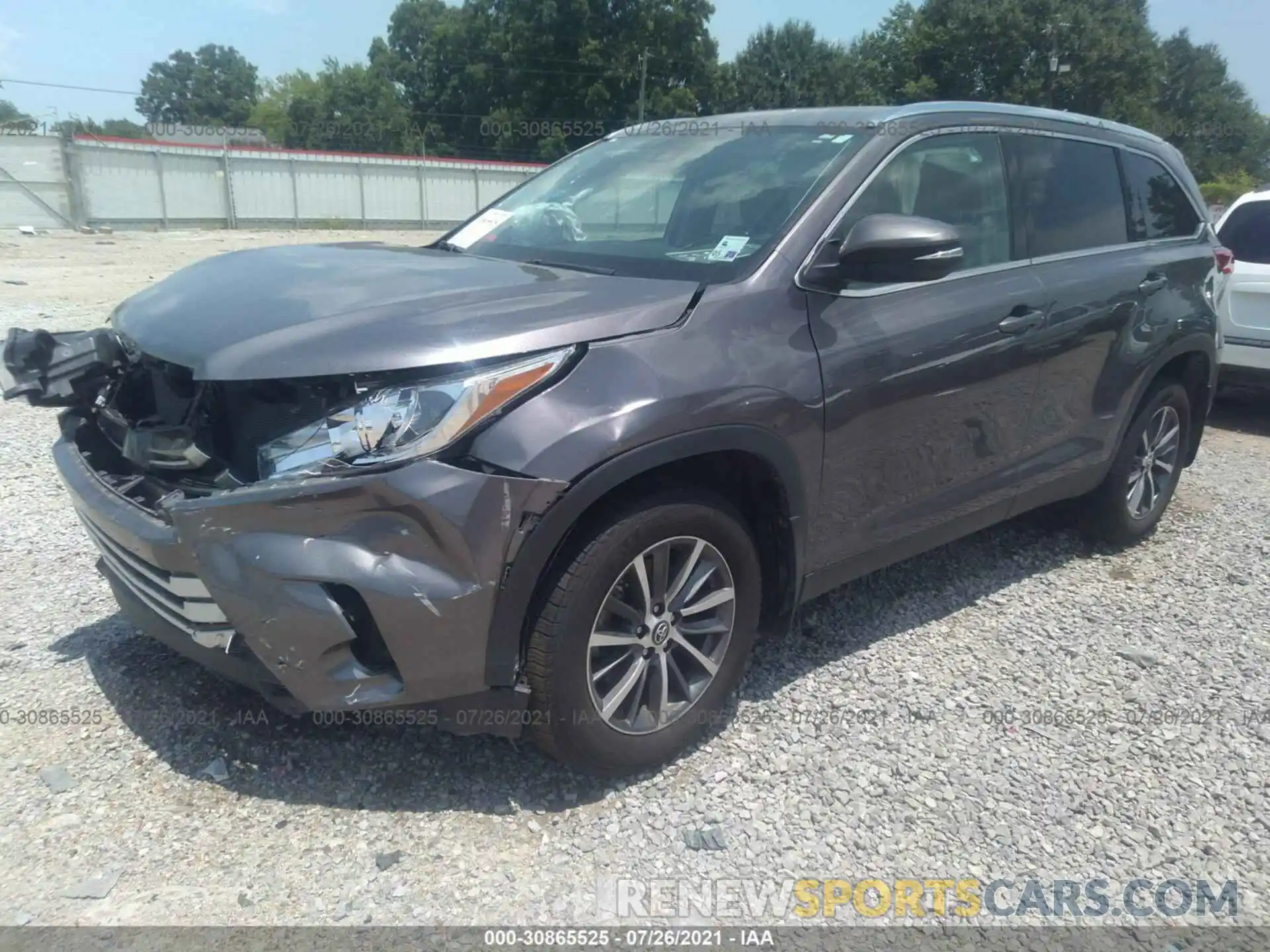 2 Photograph of a damaged car 5TDKZRFH8KS308534 TOYOTA HIGHLANDER 2019